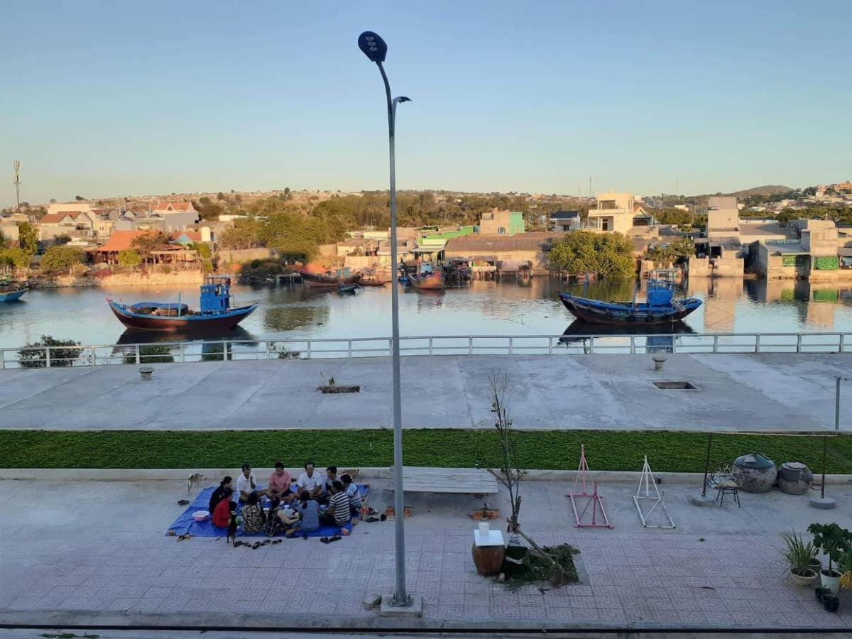 Homestay Chau Trieu - Фантхьет Экстерьер фото